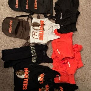 HOOTERS GIRL UNIFORM
